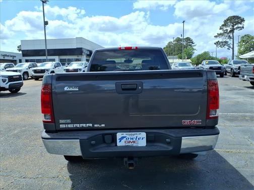 Storm Gray Metallic 2011 GMC Sierra 1500 SLE
