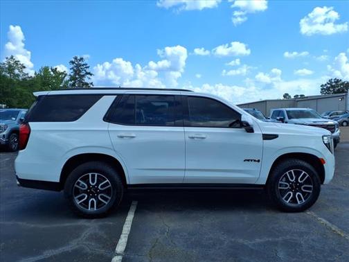 2024 GMC Yukon AT4