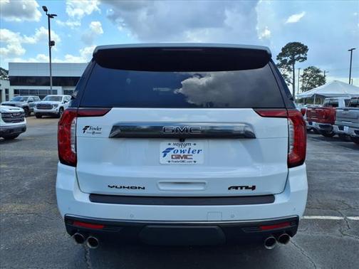 2024 GMC Yukon AT4