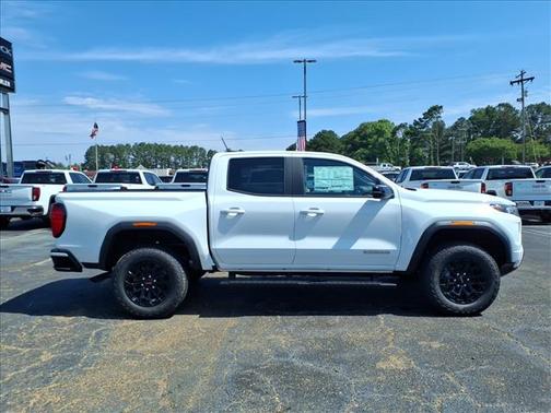 Summit White 2026 GMC Canyon Elevation