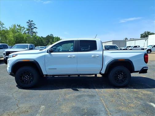 Summit White 2026 GMC Canyon Elevation