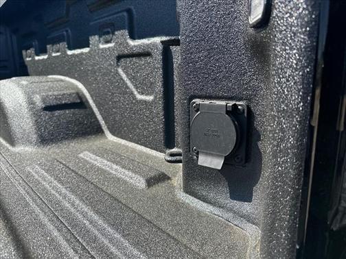 2025 GMC Sierra 2500 SLT