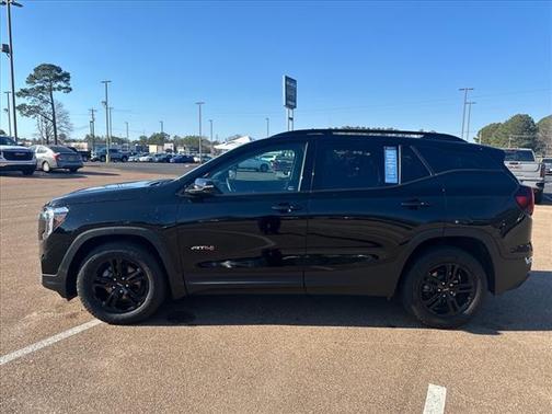 2022 GMC Terrain AT4