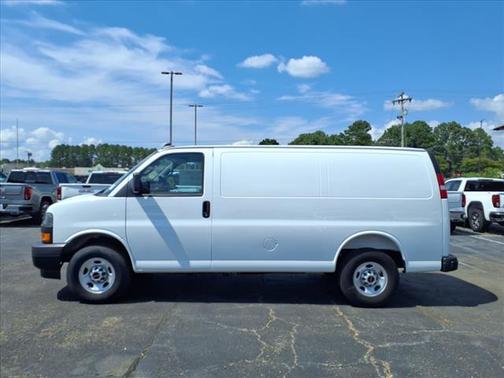 Summit White 2025 GMC Savana 2500 Work Van Cargo Van