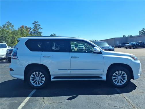 2017 Lexus GX 460 Base