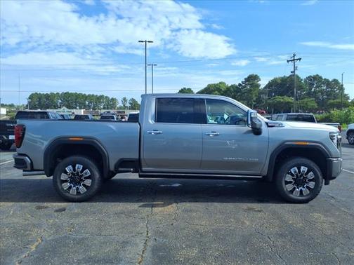 2025 GMC Sierra 2500 Denali
