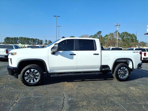 2022 Chevrolet Silverado 2500 Custom