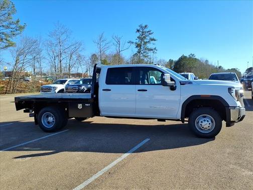 2026 GMC Sierra 3500 Pro