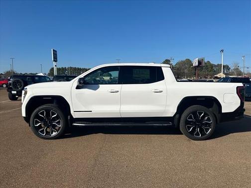 2025 GMC Sierra EV Denali