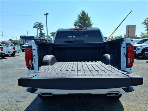 Summit White 2026 GMC Sierra 1500 AT4