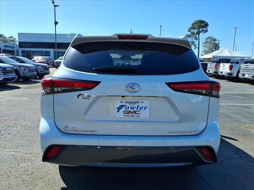 2023 Toyota Highlander Limited