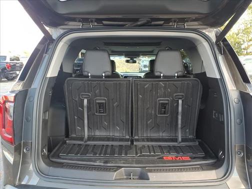 2020 GMC Acadia AT4