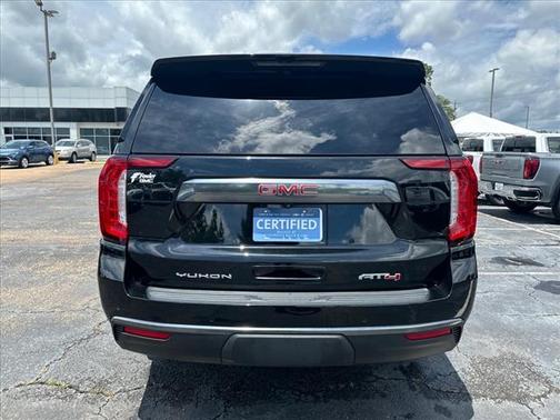 2022 GMC Yukon AT4