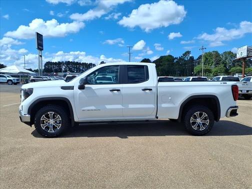 Summit White 2026 GMC Sierra 1500 Pro