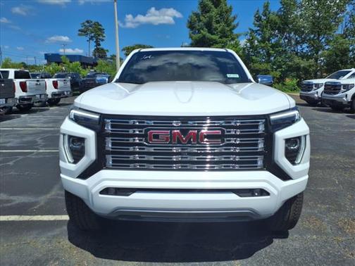 2025 GMC Canyon Denali