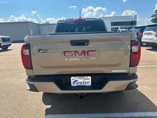 2024 GMC Canyon Elevation