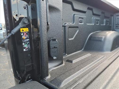 Onyx Black 2026 GMC Sierra 2500 AT4X