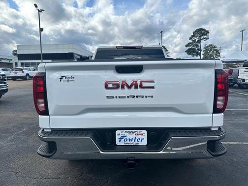 2025 GMC Sierra 1500 Pro