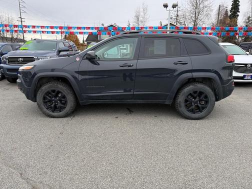 2018 Jeep Cherokee Trailhawk