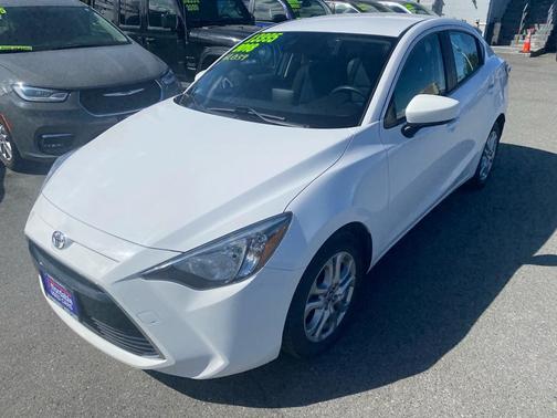 2018 Toyota Yaris iA Base