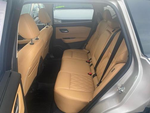 2022 Nissan Rogue Platinum