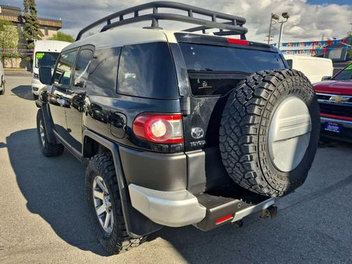 Black 2014 Toyota FJ Cruiser Base