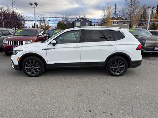 2022 Volkswagen Tiguan 2.0T SE