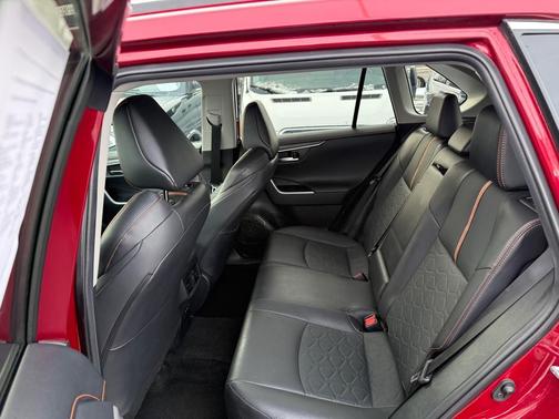 2022 Toyota RAV4 Adventure