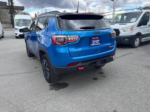 Blue 2018 Jeep Compass Trailhawk