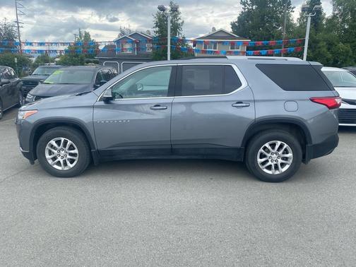 2018 Chevrolet Traverse LT Cloth