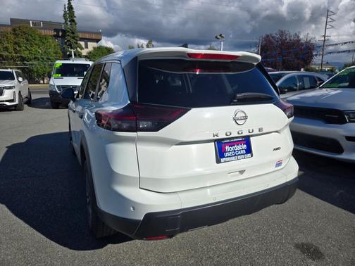 2024 Nissan Rogue S