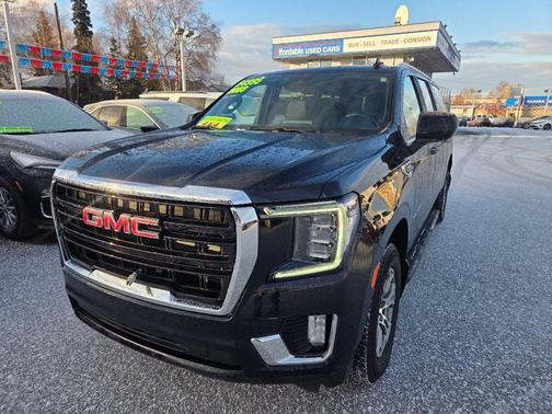 2023 GMC Yukon XL SLE