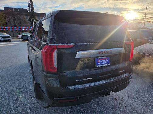 2023 GMC Yukon XL SLE