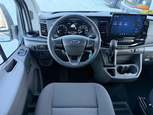 2024 Ford Transit-350 T-350
