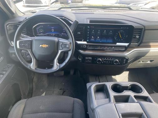 2024 Chevrolet Silverado 2500 LT