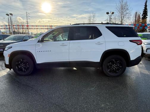 2022 Chevrolet Traverse LS