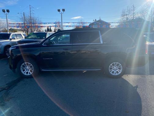 2019 GMC Yukon XL SLT