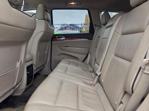 2012 Jeep Grand Cherokee Overland