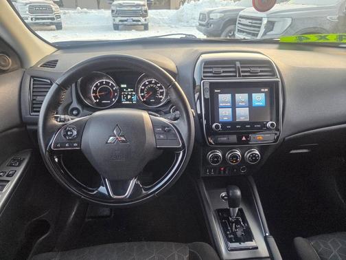 2020 Mitsubishi Outlander Sport ES