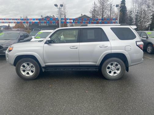 2023 Toyota 4Runner SR5