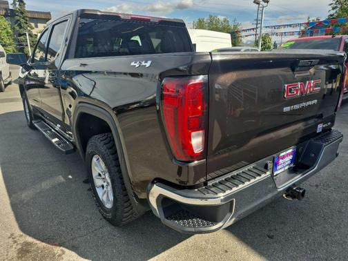 Brown 2019 GMC Sierra 1500 SLE