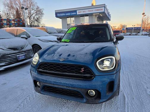 2023 MINI Countryman Cooper