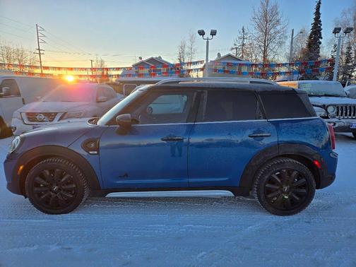 2023 MINI Countryman Cooper