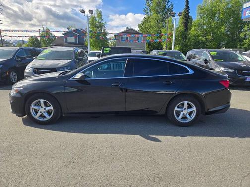 2017 Chevrolet Malibu 1LS