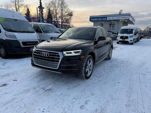2020 Audi Q5 40 Premium Plus