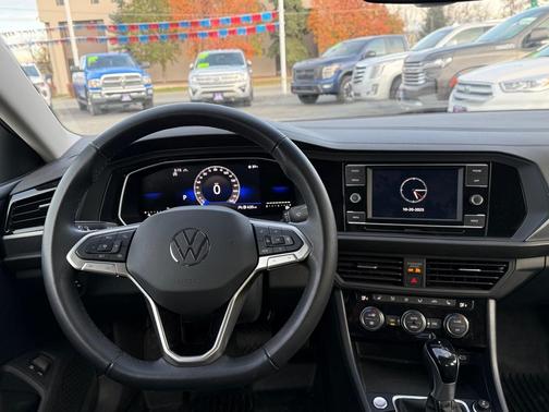 2024 Volkswagen Jetta 1.5T SE