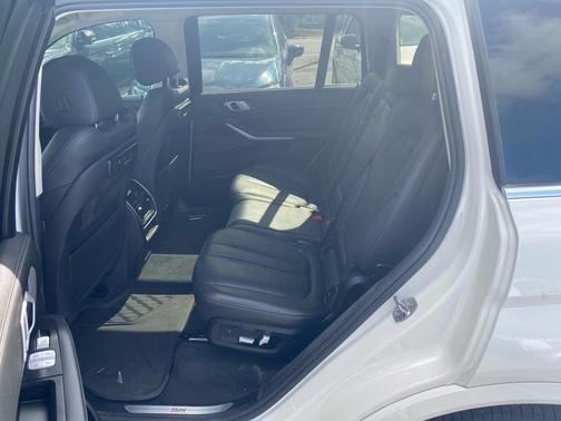2019 BMW X7 xDrive40i