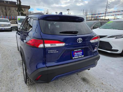2022 Toyota Corolla Cross LE