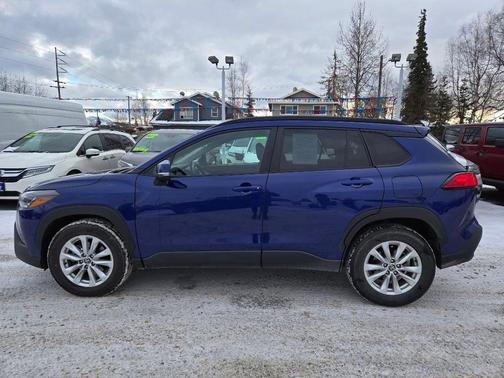 2022 Toyota Corolla Cross LE