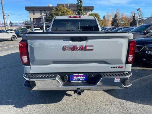 2025 GMC Sierra 1500 Pro